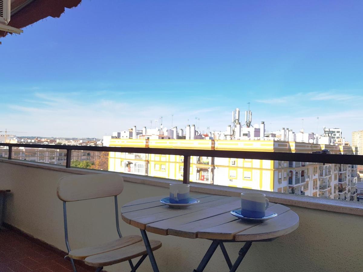 Apartamento Turistico En Sevilla Bagian luar foto